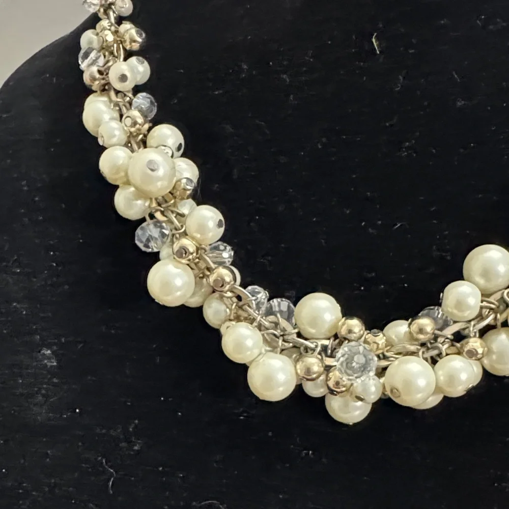 THE LIMITED Necklace Faux Pearl Crystal silver Tone Beads Clusters